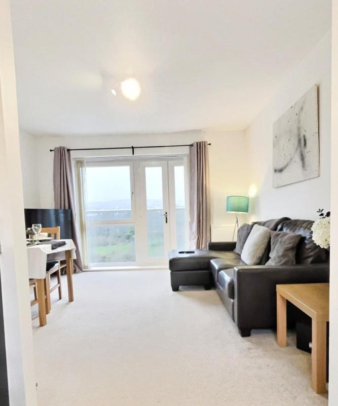 Riverside Apartment Swansea Exterior photo
